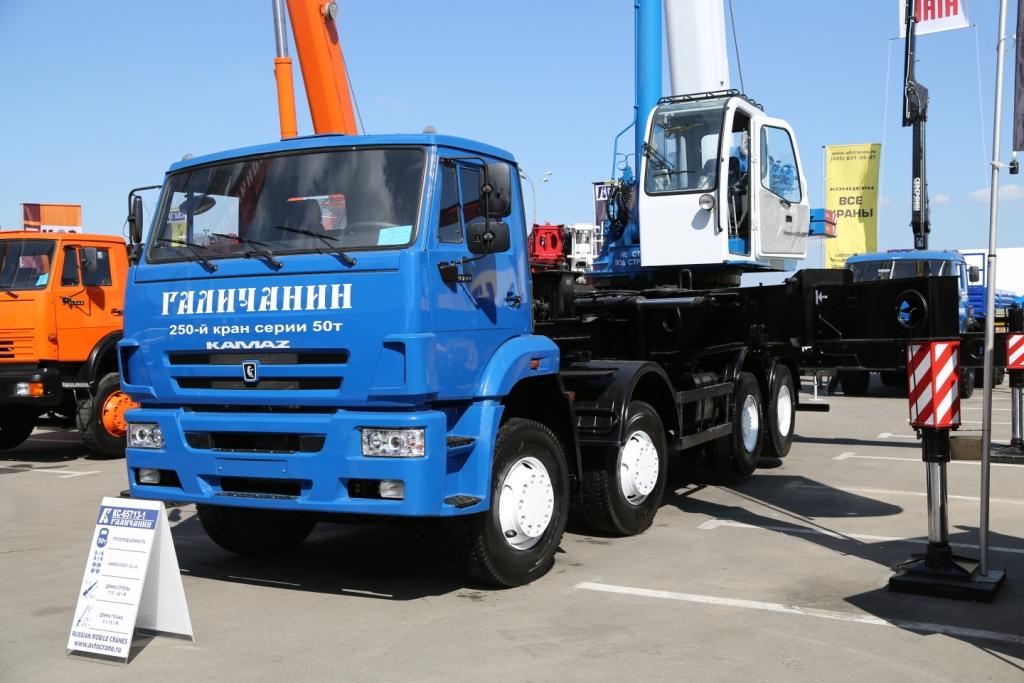 250-й автокран "Галичанин" грузоподъемностью 50 тонн